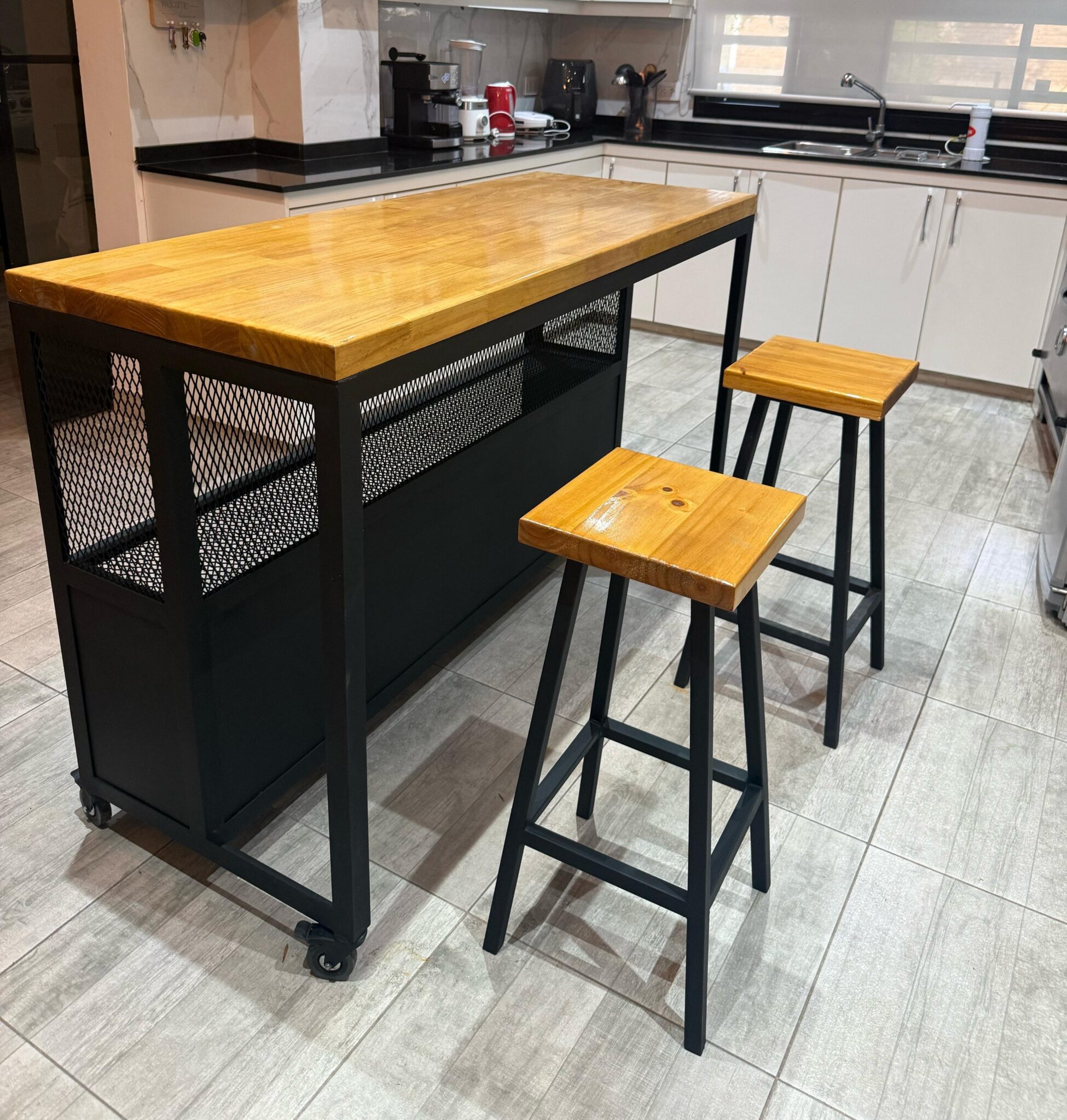 Barra – Desayunador Industrial – Con Ruedas Y Mesada – LyV Deco